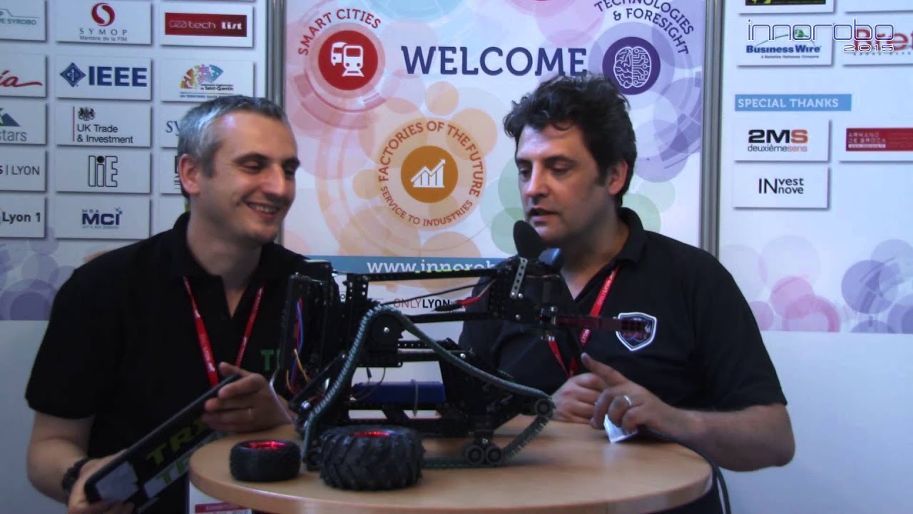 Innorobo 2015 - Skolkovo Robotics et TRIK, un robot pour l'éducation !