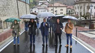 El consejero Chivite visita el fin de obras de la travesía de Almandoz
