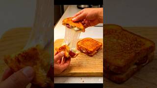 Better Than a Pizza? 🍕 Cheesy Sucuk Toast #shorts #easyrecipe #yummy #breakfastideas