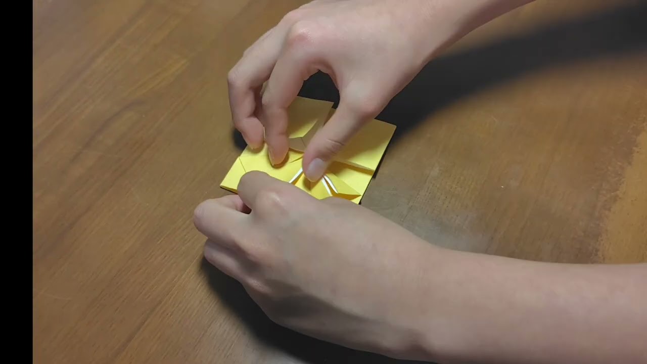 小学生が作った折り紙　メダルの作り方の動画です！