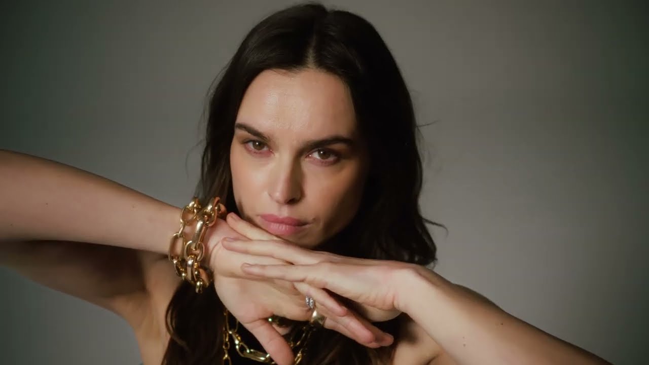 Kasia Smutniak in Iconica Collection