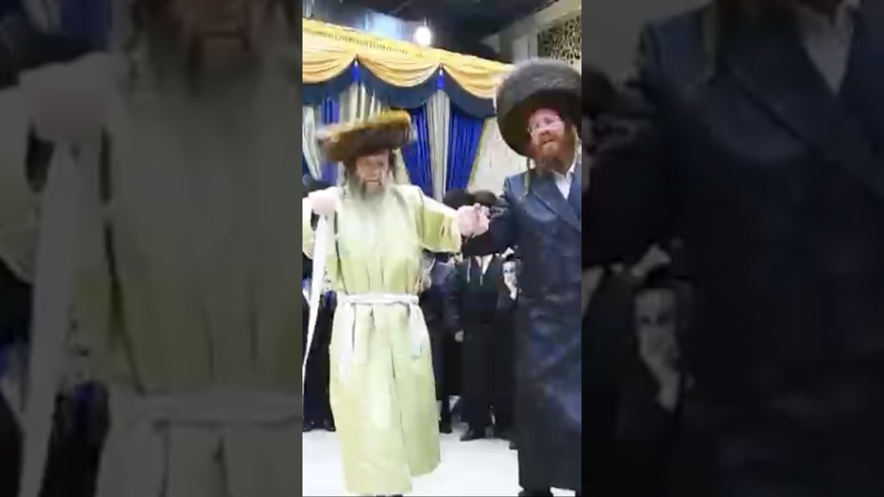 השרף מלעלוב נילקשבורג בריקוד המצווה טאנץ בחתונת נכדתו