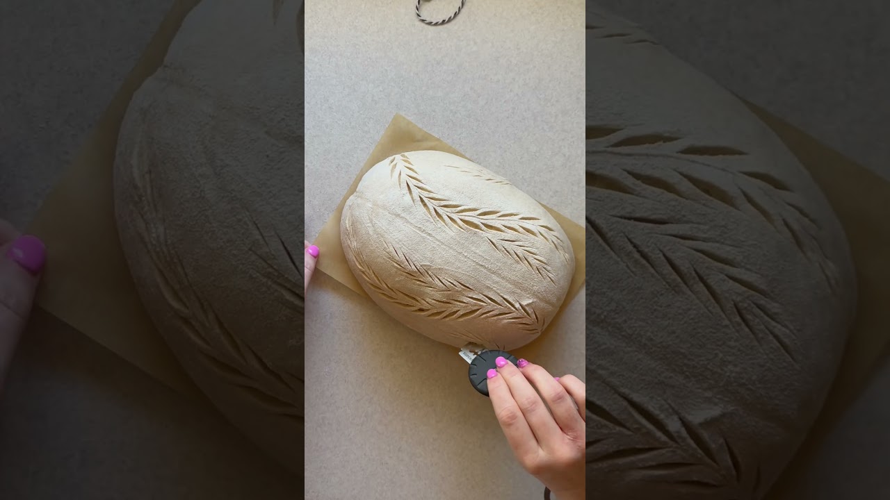 Sourdough scoring 