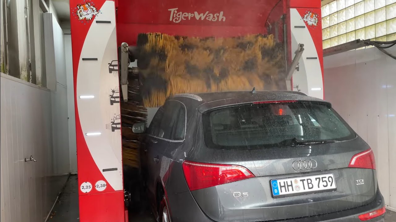 WashTec SoftCare Pro Classic Cyclo mit Konturhochdruck | Esso TigerWash