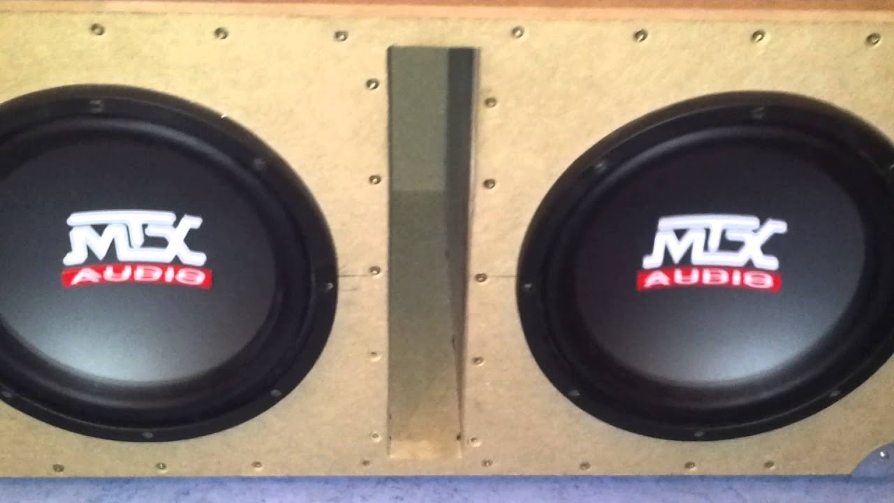 MTX Subwoofer playing "Bassotronics Bass I love you" 1080p YouTube