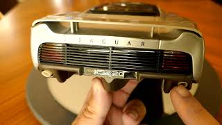 Jaguar XK220 by Maisto - YouTube