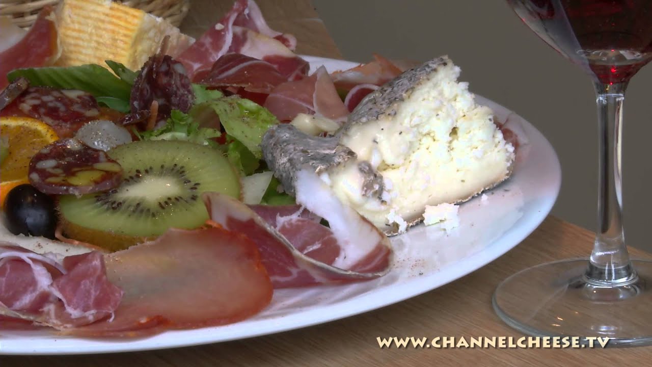 Visiting Fil O Fromage, a cheese-lover's paradise in Paris