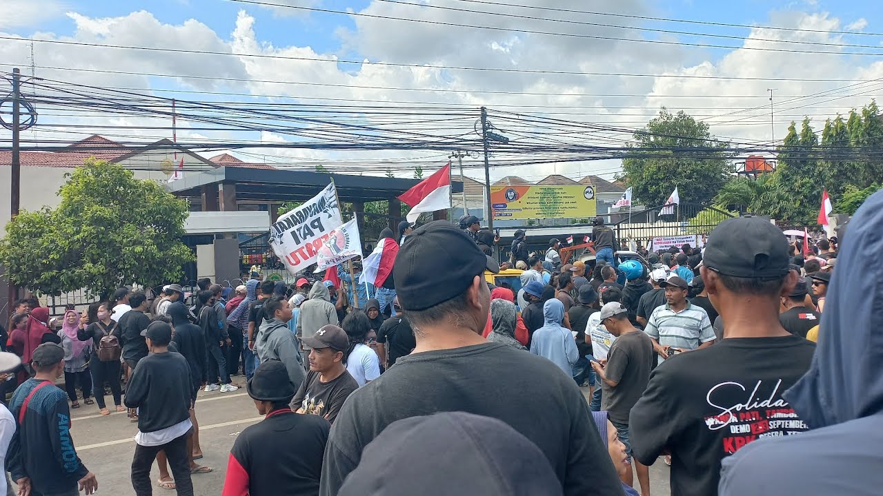 Penampakan  pengadilan Negeri Pati sidang putusan Botok & Teguh