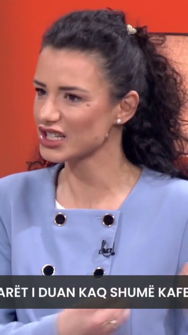 Diçka që e kanë bërë në kafe dhe janë penduar politikania Jola Hysaj dhe poeti Albi Lushi