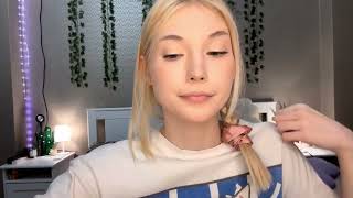 Young Blonde Girl Live Cam