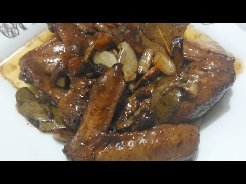 Come cucinare pollo Ali Adobo