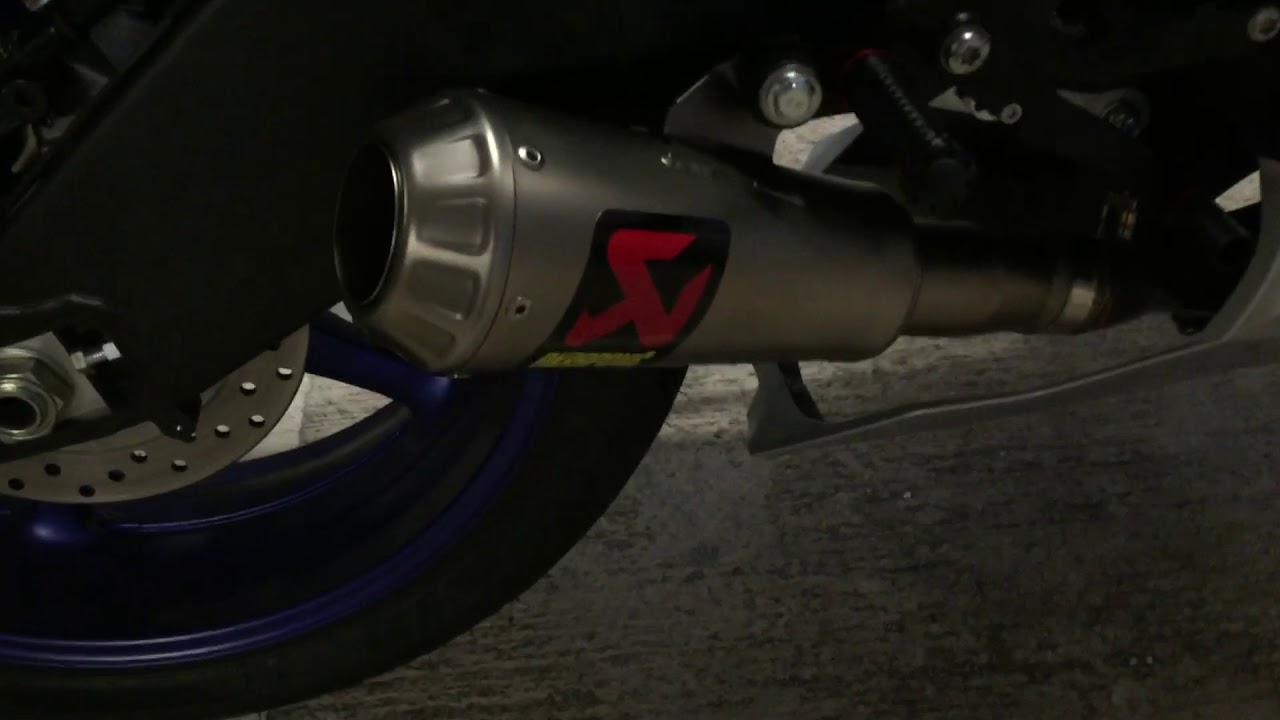 2017 Yamaha R6 with New Akrapovic GP Slipon Exhaust - YouTube