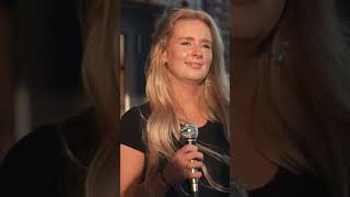 country star shocks the crowd with Luke Combs
