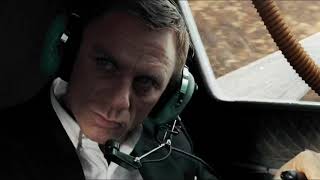 QUANTUM OF SOLACE | 007 takes to the air
