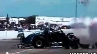 Unglaubliche US Car Unfälle  Unbelievable US car Crashes- Accidents