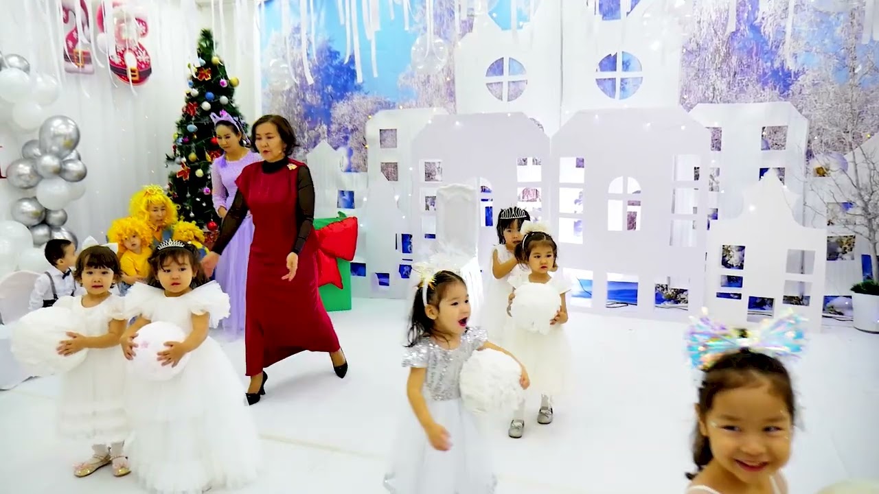 Әлия Бөбекжайы  жаңа жыл