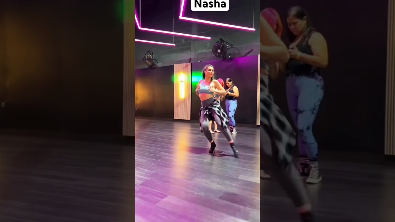 Tamannaah, b.Ajay D, song Nasha new short video