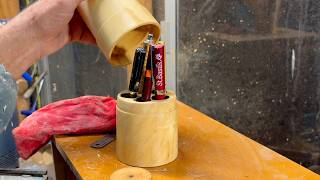 Richard Raffan turns a lidded box-elder pen caddy .