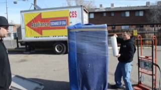 Moving Connections: How To Move A Refrigerator by Moving Connections 18,894 views 9 years ago 6 minutes, 15 seconds