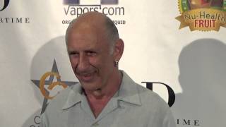 Richard Portnow arriving to the American Music Awards Gifting Lounge @MannAct