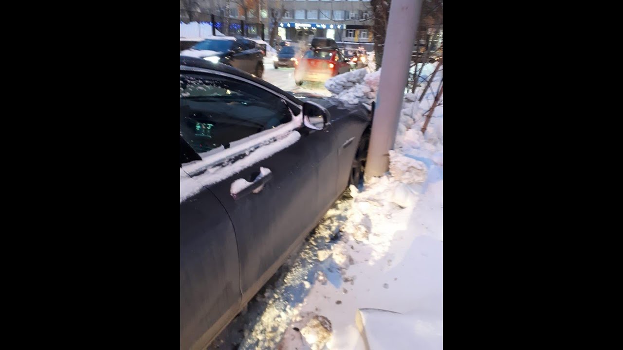 Машина с водителем екатеринбург Машина с водителем екатеринбург