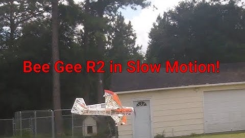 Flying the Bee Gee R2 in Slow Motion