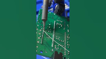 Remember To Use Flux When Solder A Large IC Socket Onto A PCB!