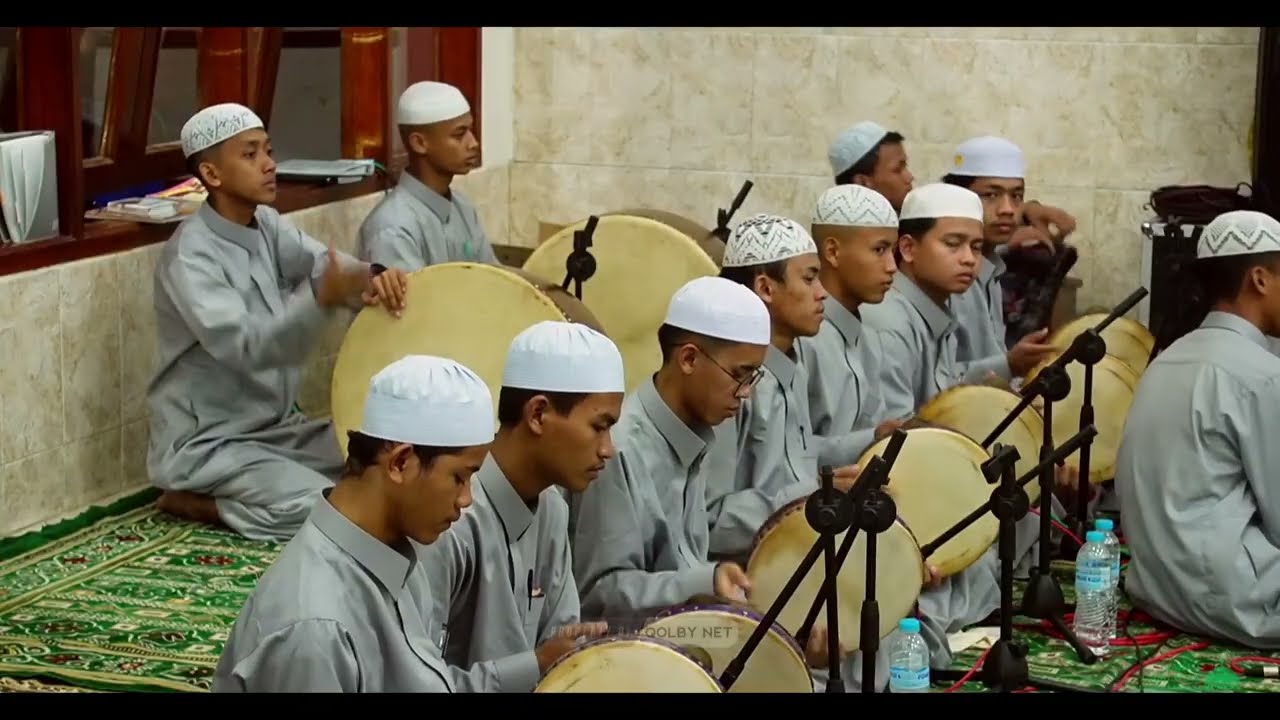 HUBBUN NABI WAL AALI DINI - SANTRI RIBATH ARROHMAH ANNABAWIYYAH