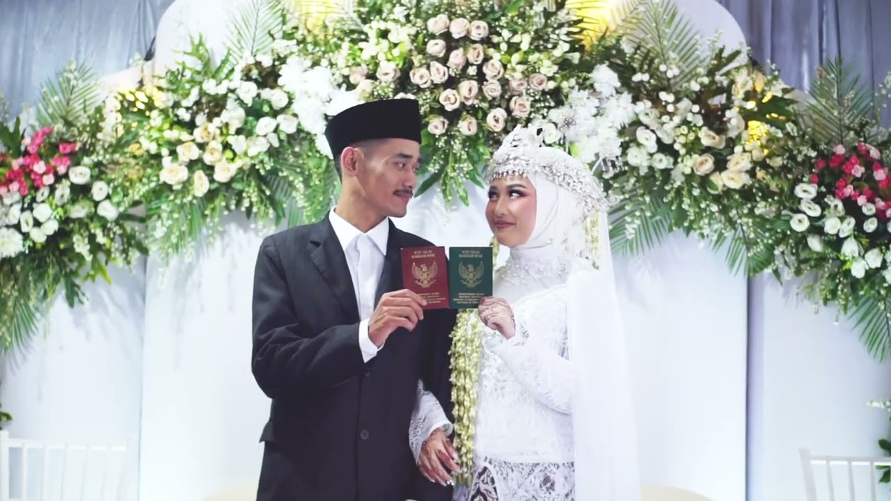 pernikahan Sani dan Aab.