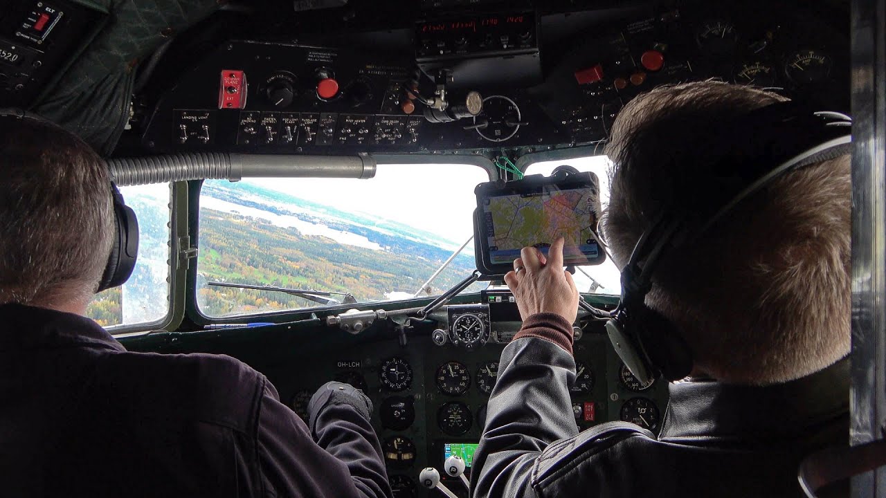 Douglas DC-3 OH-LCH Paikallislento - Tampere