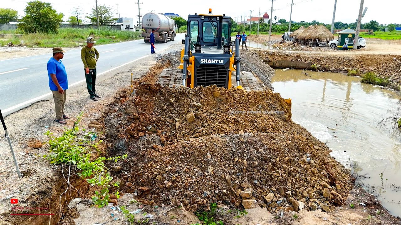 Exquisite Activity !! Dozer C-3 Pro Trimming Slope Road With Full MIX Work Big Landfill At Project