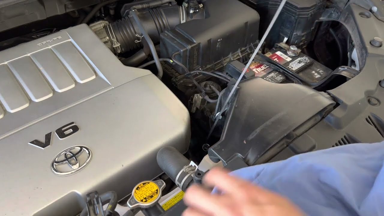 Correctly check the transmission fluid level | Toyota Highlander - YouTube
