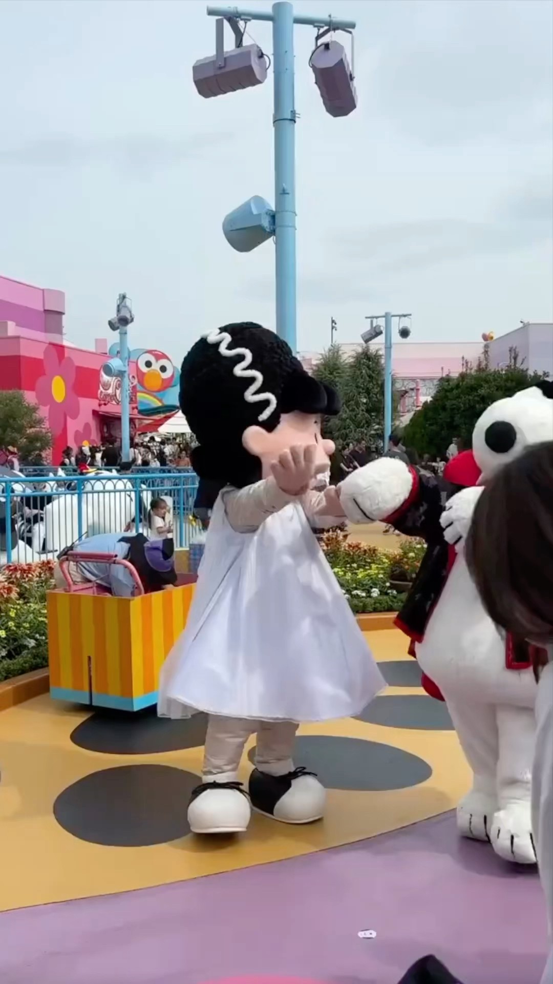 Snoopy is Dracula for Halloween at Universal Studios Japan