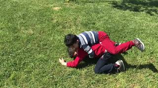 İki pehlıvan cıkmış meydana ıkısıde bırbırınde merdane hadı ya allah bısmıllah ıkısınede