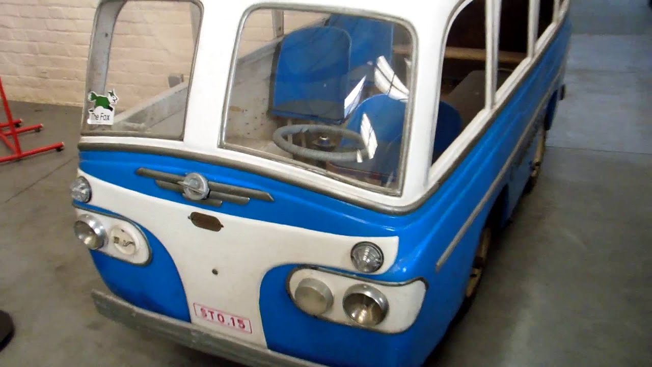 Mariakerke Autopede Motorized Pedal Bus Voiture a Pedales Motorisee Velocar Merry Go Round Manège