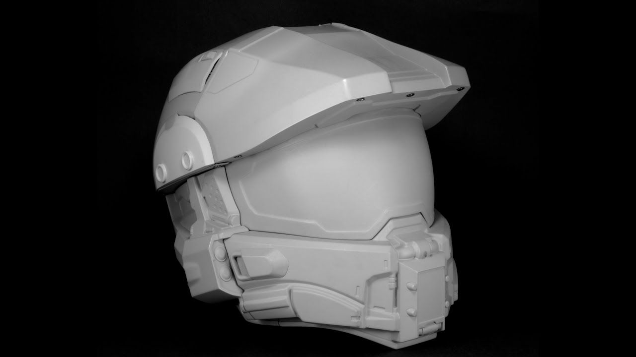 First Look at the Master Chief Motorcycle Helmet from NECA! - YouTube