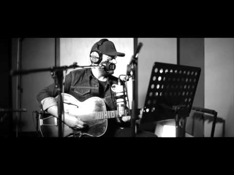 Dan Sultan - Mountaintop (Live From the Way of the Eagle Studios)