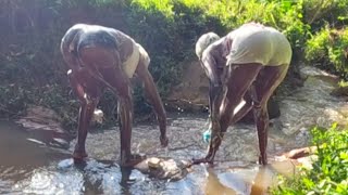 African Village Girls Bathing in the River#villagelife #bathing #africa