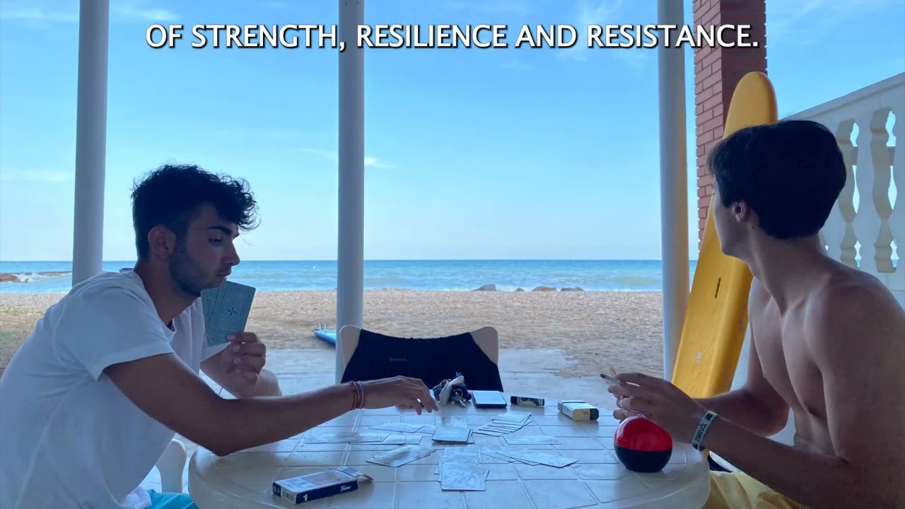 What do 'les casetes' mean for you?