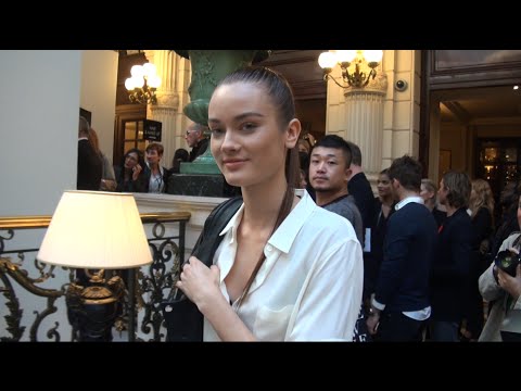 Fashion Week Paris 2015 2016 EXIT BALMAIN