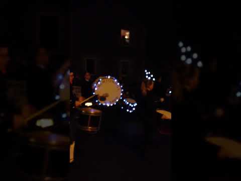 Video: Capodanno in Scozia The Stonehaven Fireballs