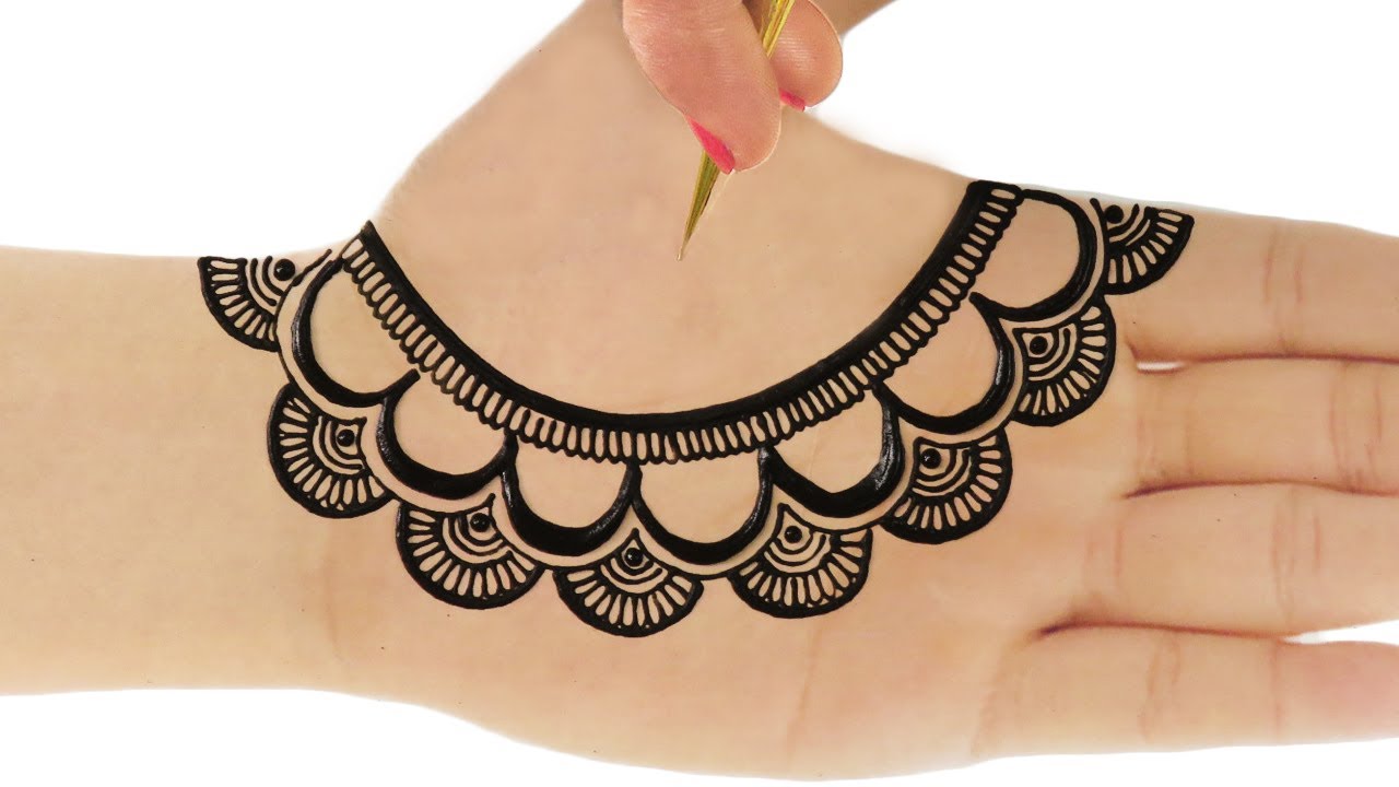 कोन से मेहँदी तो आप लगाते ही होंगे लेकिन क्या बिंदी से मेहँदी लगाई है? Mehndi Design by Sonia Goyal कोन से मेहँदी तो आप लगाते ही होंगे लेकिन क्या बिंदी से मेहँदी लगाई है? Mehndi Design by Sonia Goyal #1