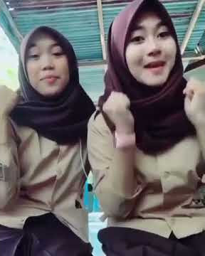 Viral ukhty lesbi maim tiktok again.