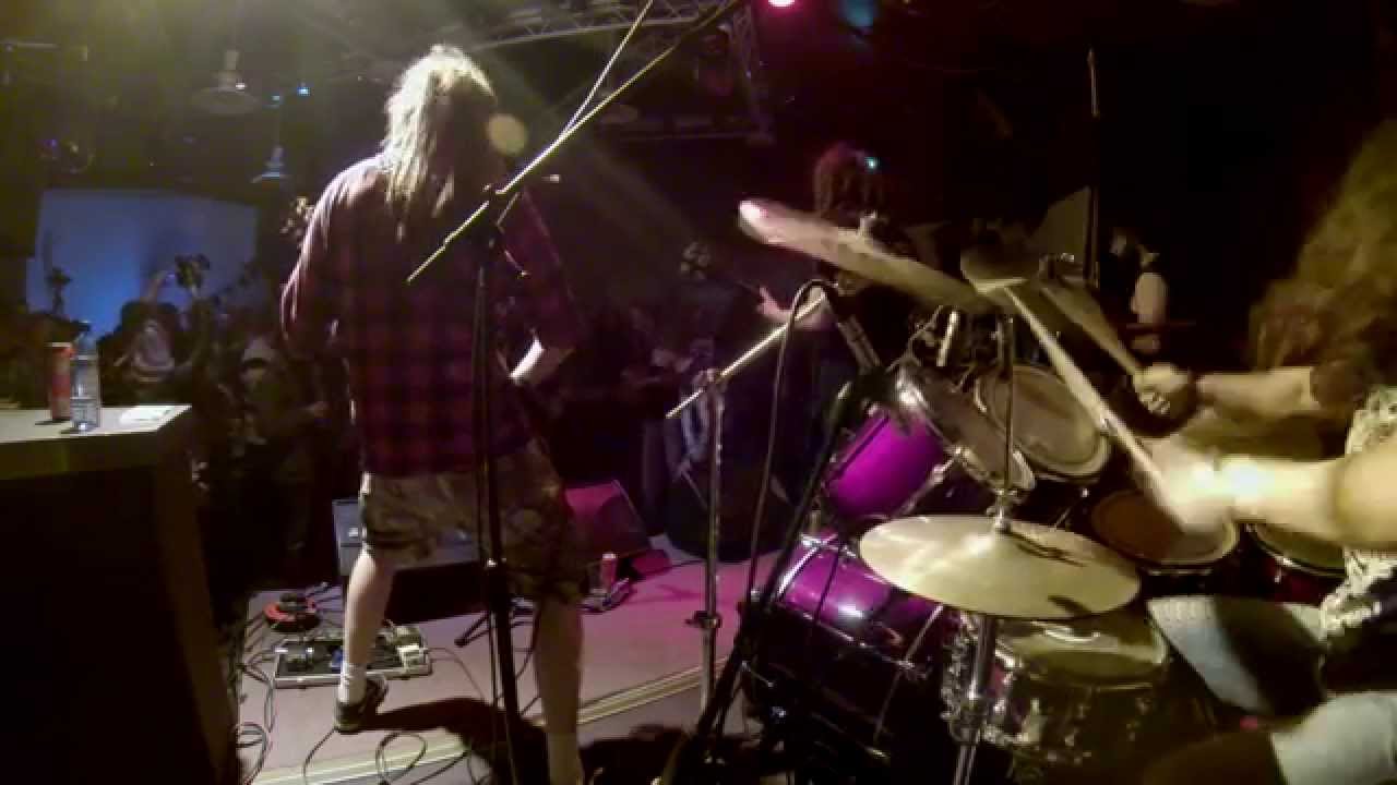 Orkney Rock Festival : Ten Tonne Dozer