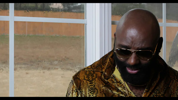 STACII ADAMS - MR.SMOKE (OFFICIAL VIDEO)