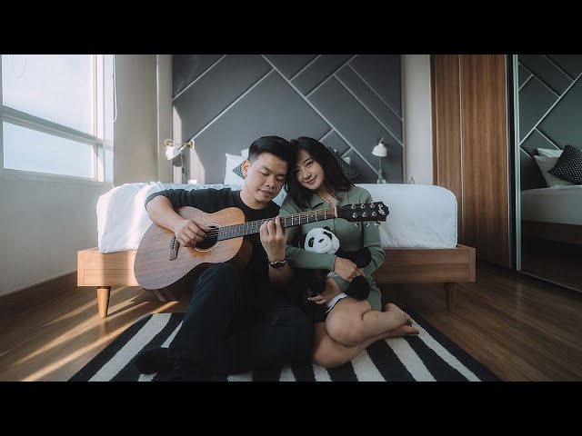 Willy Anggawinata - Mimpi Indahku ( Official Music Video ) class=