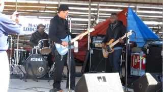 The Big E & The Lowdown - "Rack'em Up" by Jonny Lang