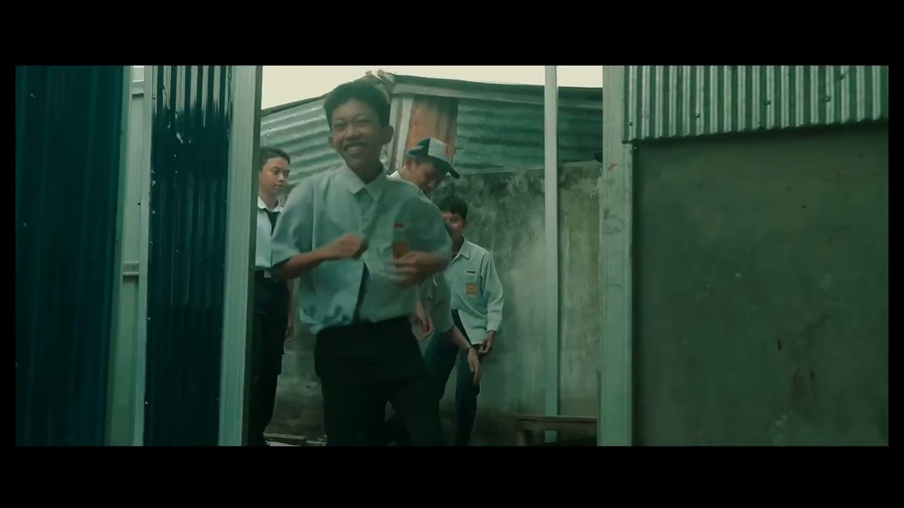 MELANGKAH KEDEPAN DEMI MASA DEPAN GEMILANG “GENFORTURE20”SMP NEGRI 3 MAJENE..ANGKATAN 2020-2023.