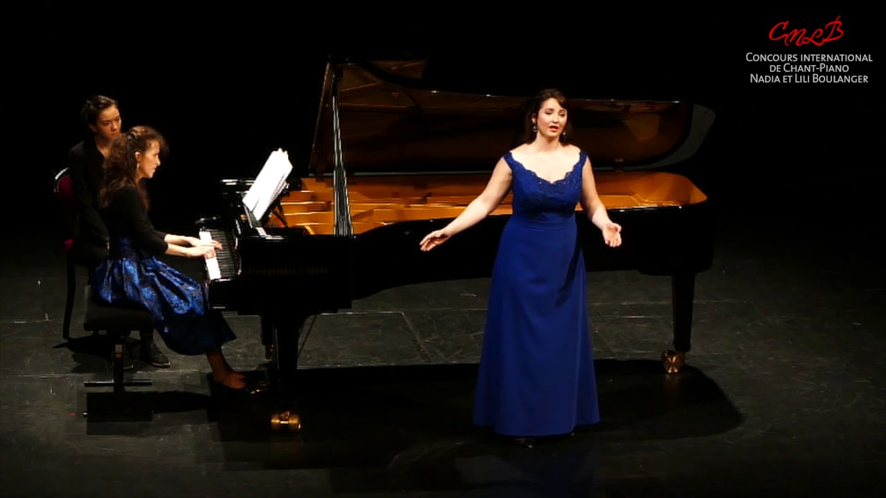 Marianne Croux&Bianca Chillemi, Gabriel Fauré, Danseuse - YouTube