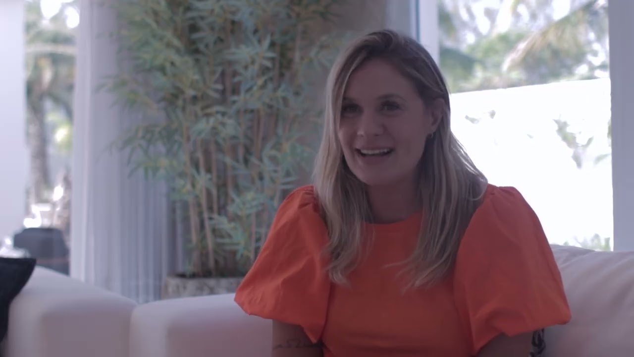 Por que um Depoimento Gravado no Celular Está Afastando Clientes da Sua Empresa?